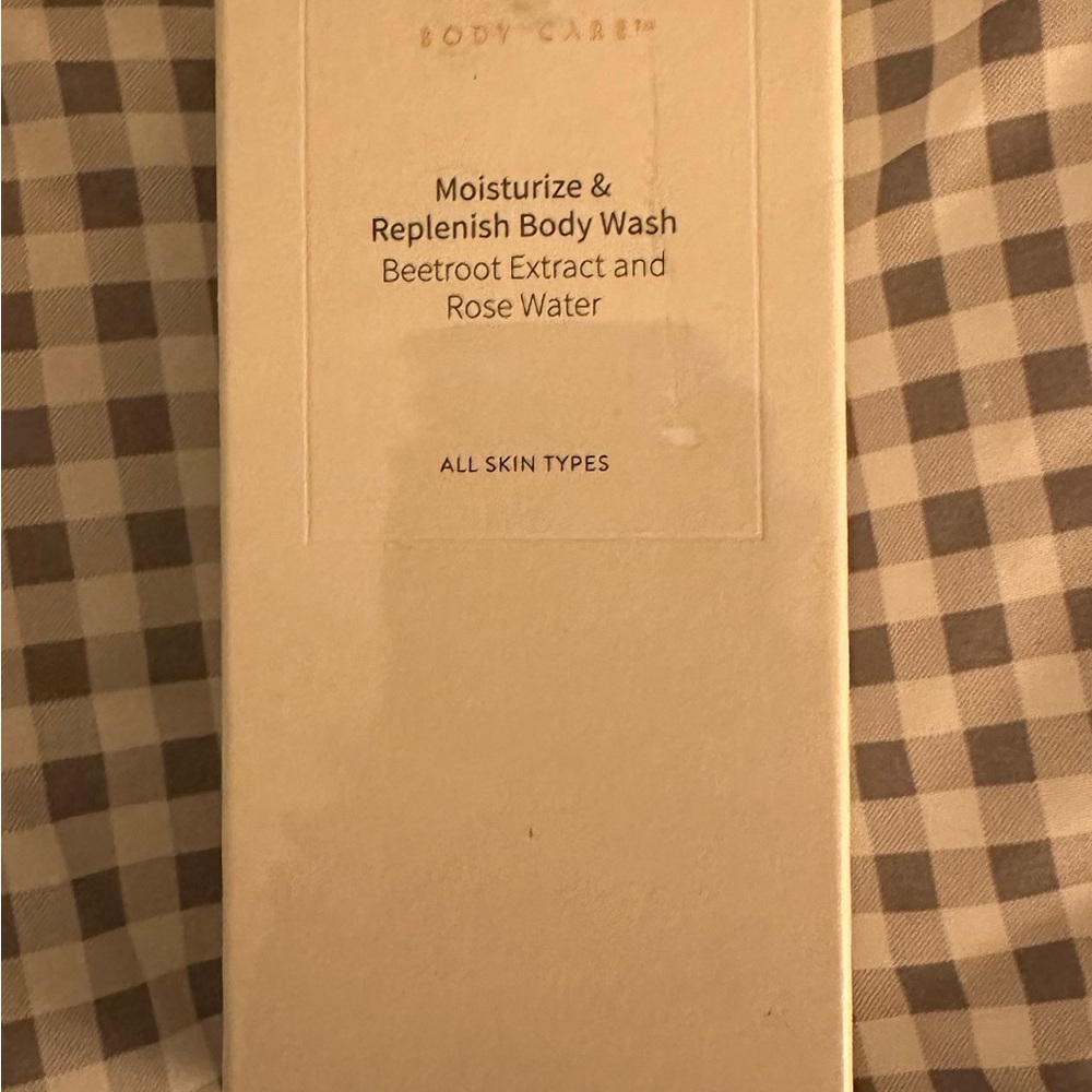 Moisturize & Replenish Body Wash